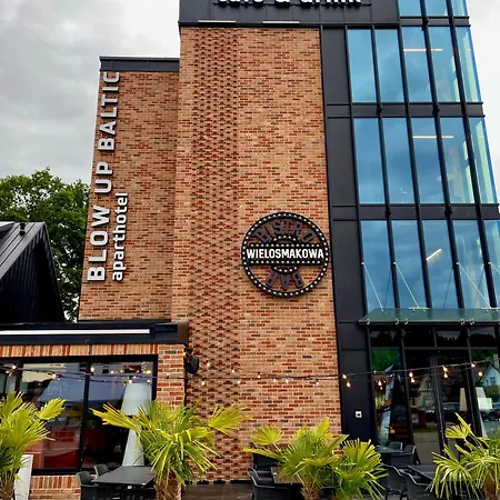 Blow Up Baltic Trzesacz 3*