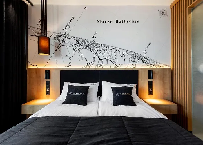 Blow Up Baltic Apartahotel 3*